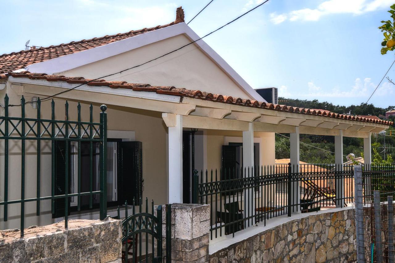 Tem House By All About Paxos ガイオス エクステリア 写真